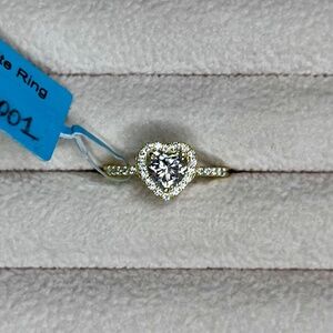 R001 | 14k Gold Moissanite Heart Ring